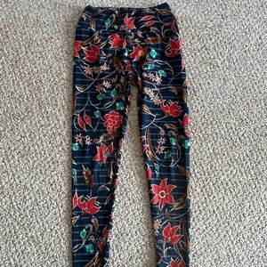 LULAROE LEGGINGS ONE-SIZE